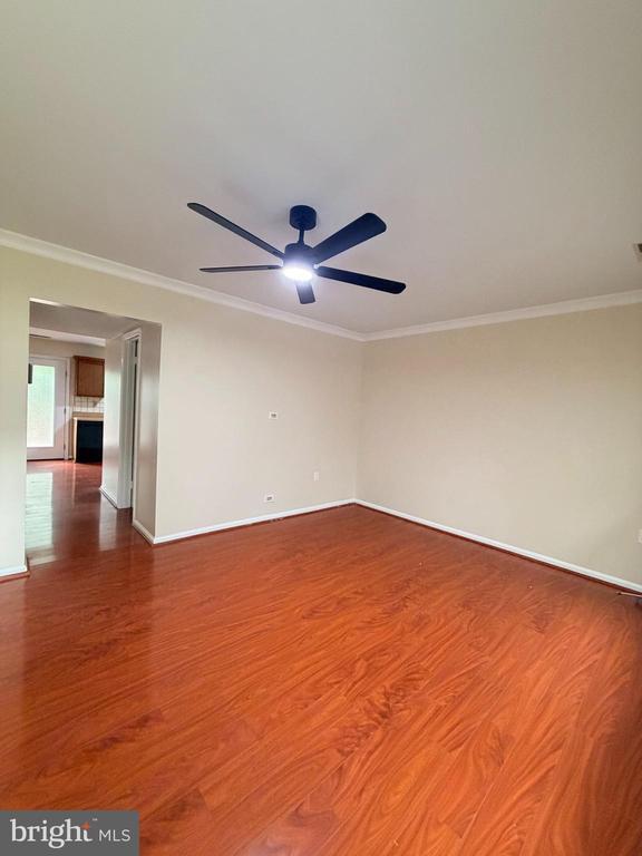 Building Photo - 3975 Wintergreen Pl