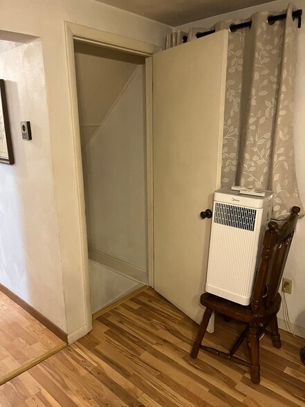 Building Photo - 47 Carol Ct