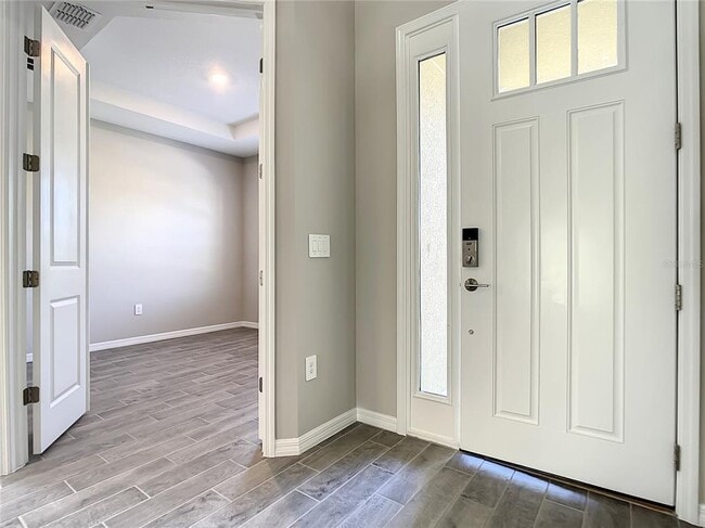 Building Photo - 2675 Ridgetop Ln