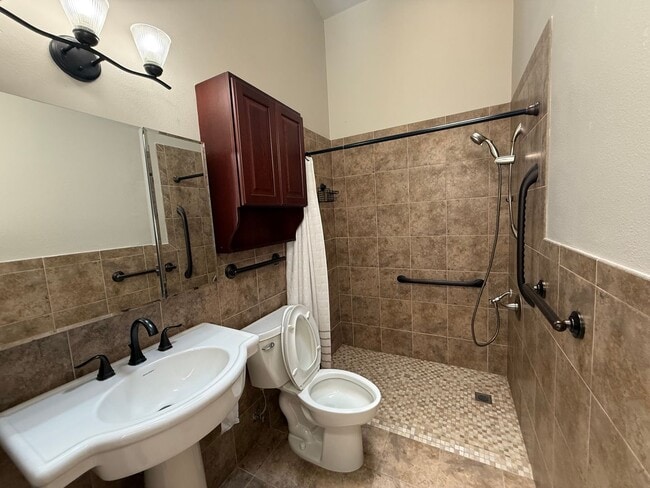 Building Photo - 15419 Mulberry Dr SE