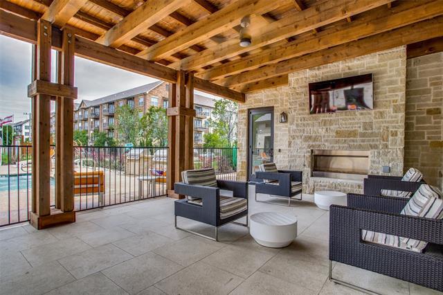 Building Photo - 2654 Carolwood Ln