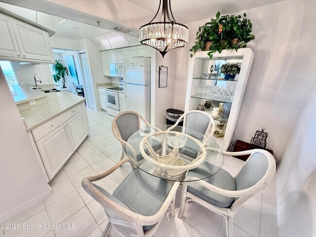 Building Photo - 425 Buchanan Ave