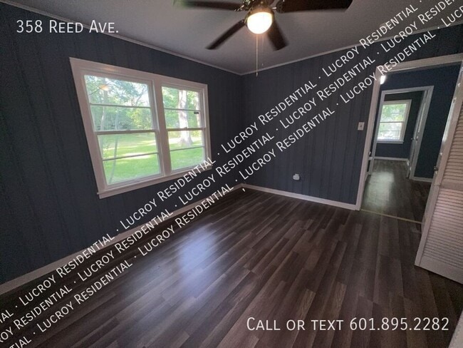 Building Photo - 358 Reed Ave
