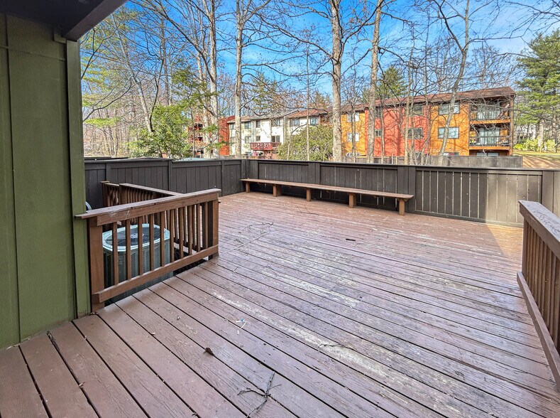 Building Photo - 2284 Emerald Heights Ct