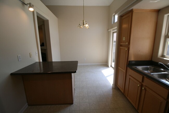 Building Photo - Single Family Home in the Hamburg Area         20260504