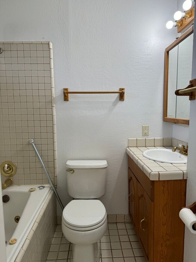 Building Photo - Home on 1 acre lot with above ground pool