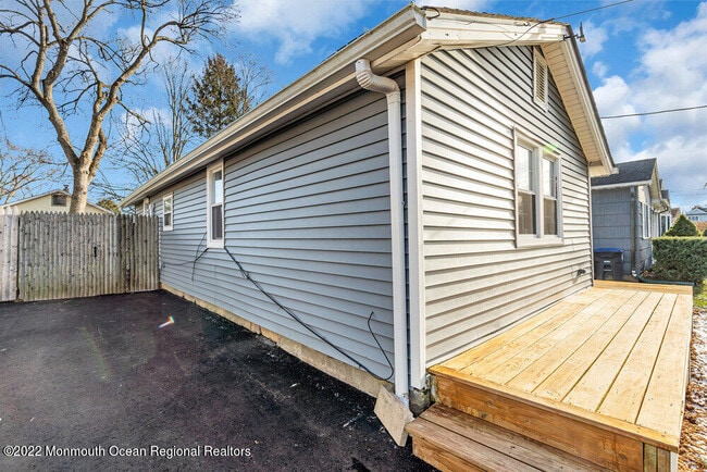 Building Photo - 1314 Squirrel Rd