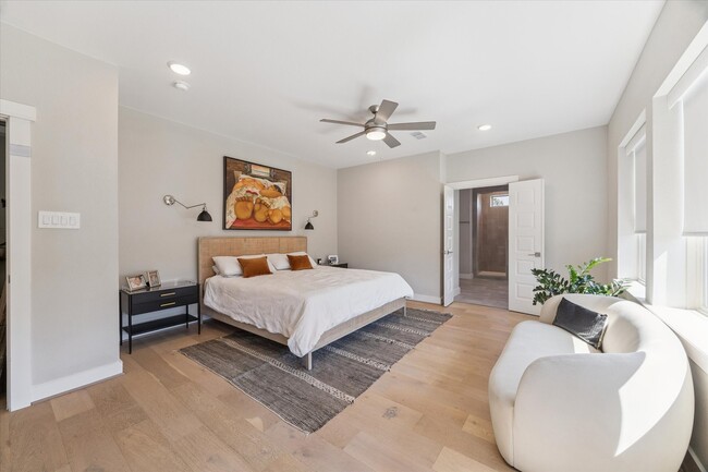 Building Photo - 6609 Basal Woods Way