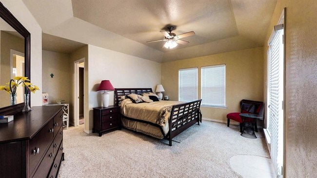 Building Photo - 909 Rancho Caribe Dr
