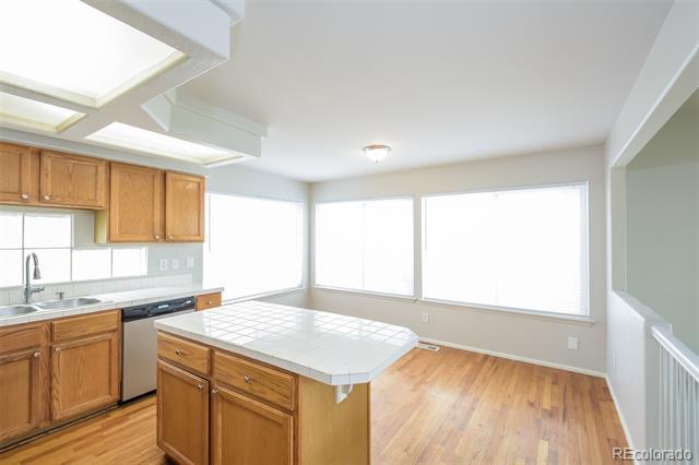 Building Photo - 4652 Genoa St