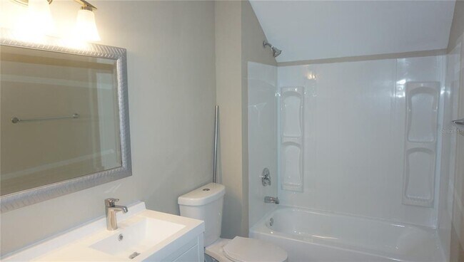 Building Photo - 1606 Delano Trent St