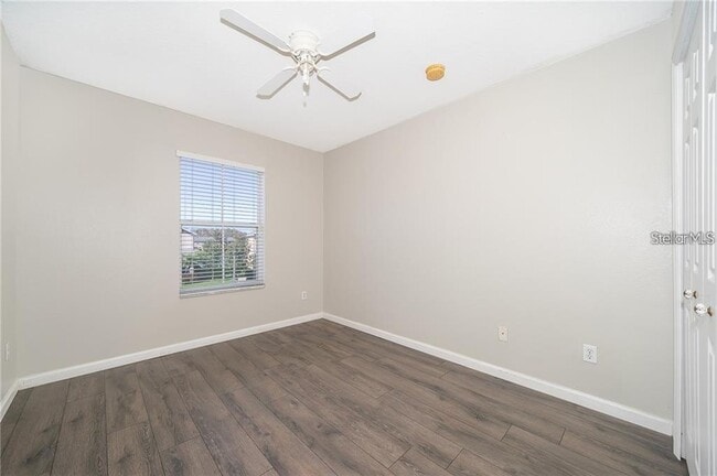 Building Photo - 833 Park Grove Ct