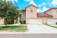 Building Photo - 10510 Sandia Dr