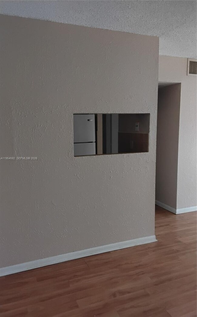 Building Photo - 5901 Washington St