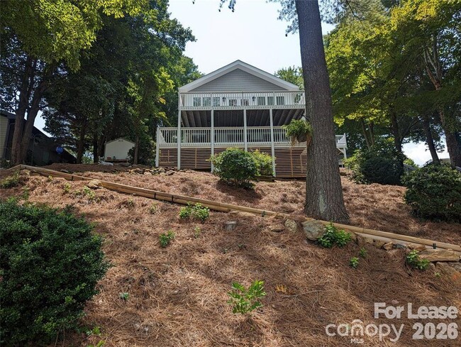 Building Photo - 7148 Nancy Lee Cir