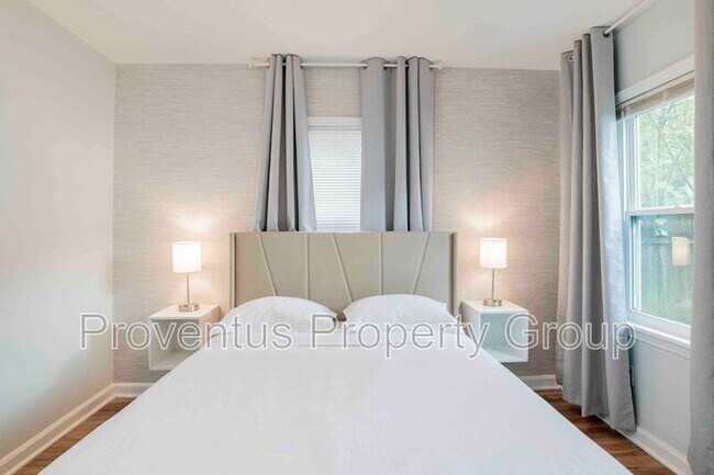 Building Photo - 14 Lieutenant St