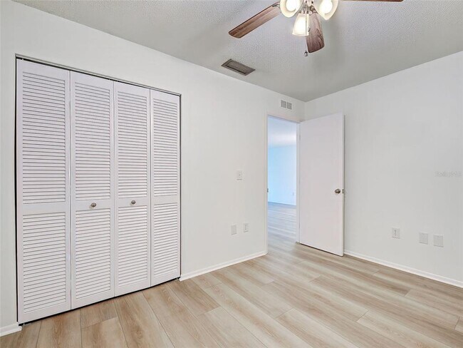 Building Photo - 7237 Cloister Dr