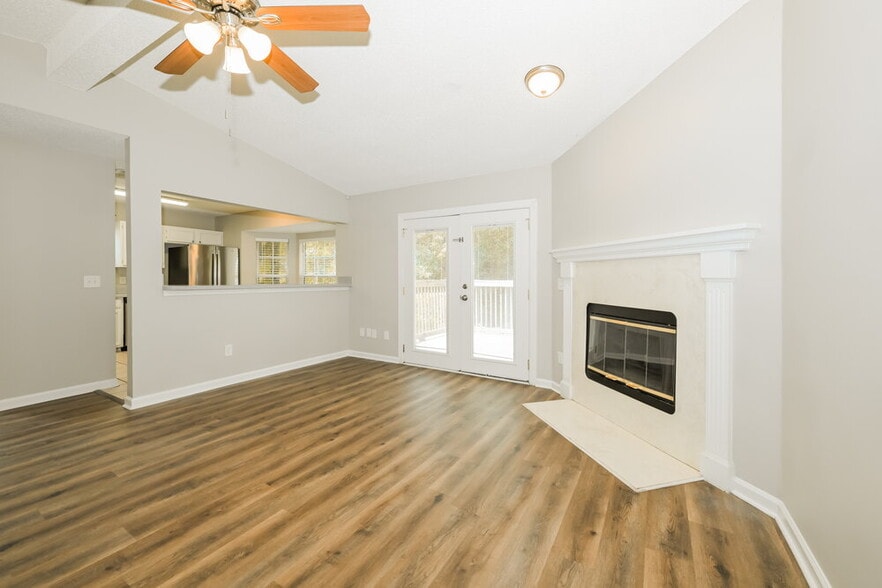 Building Photo - 1142 Windy Willows Dr