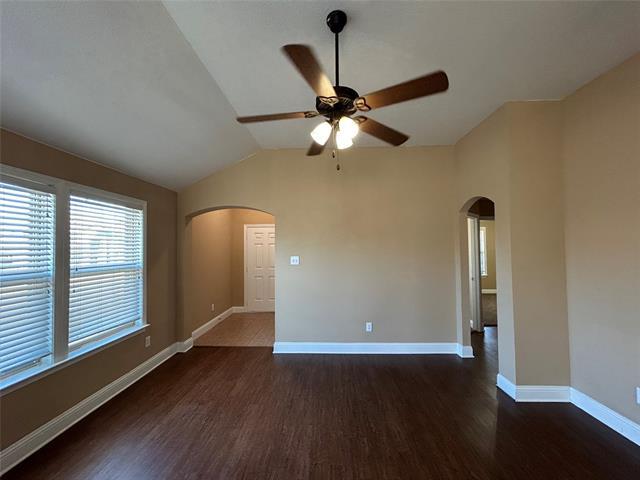 Building Photo - 5865 Fir Tree Ln