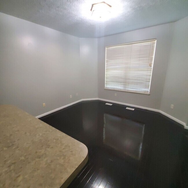 Building Photo - 2643 Wyndgate Ct