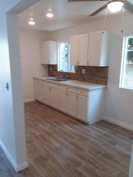 Building Photo - 641 Hardin Dr