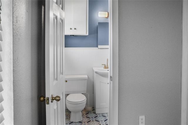 Building Photo - 812 Jerry Ln