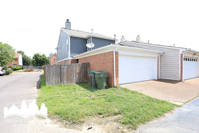 Building Photo - 8335 Mangrove Dr