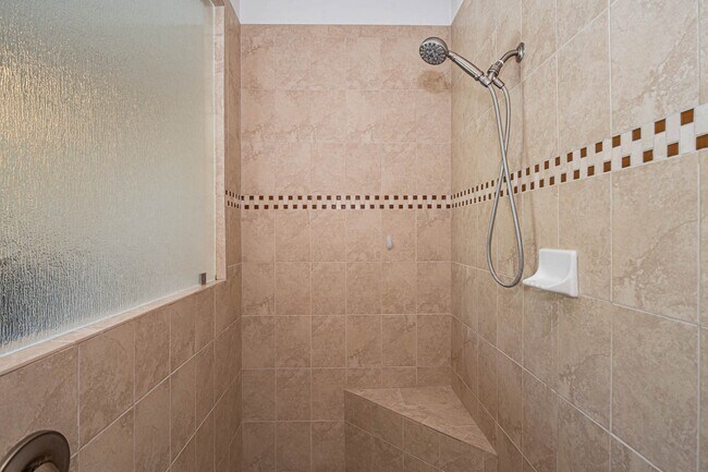 Building Photo - 4229 Diamond Square