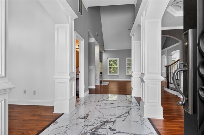 Building Photo - 5428 Spelman Dr