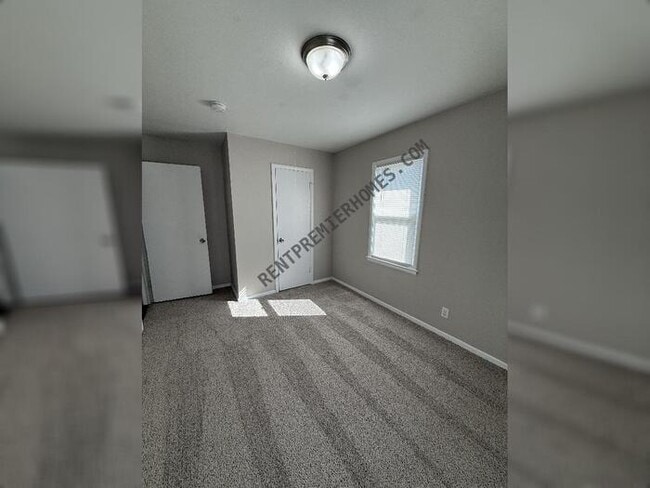 Building Photo - 1133 NW 84th St