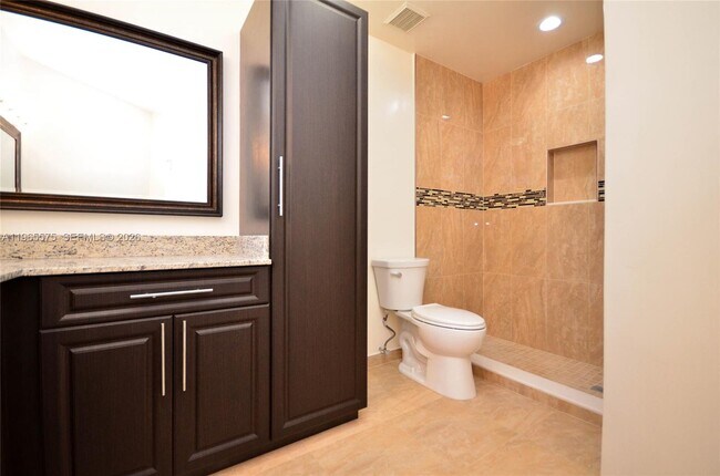 Building Photo - 10400 SW 67th St