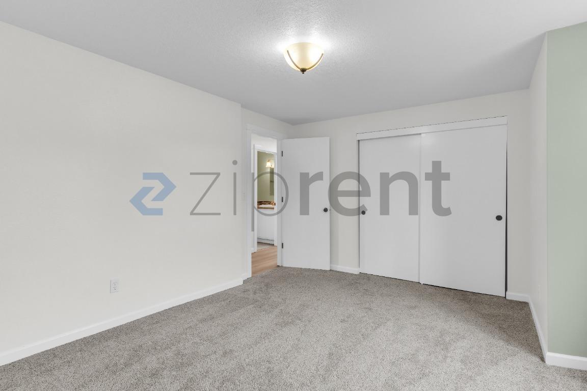 Building Photo - 7410 SW 173rd Pl