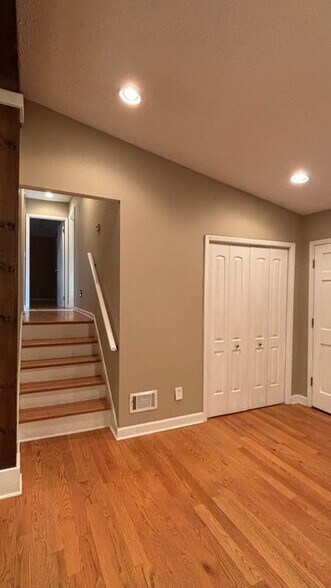 Building Photo - 4035 Dollar Cir