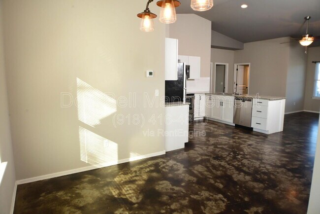 Building Photo - 14974 S 305th E Ave