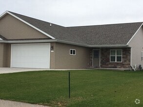 Building Photo - 1728 Lily of the Valley Dr