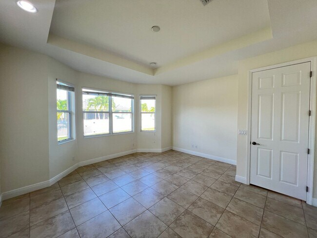 Building Photo - Luxury Living in a Gated Community – Modern 2-Bed Home with Premium Amenities!