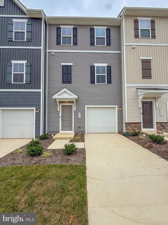 Building Photo - 2584 Cougar Ln