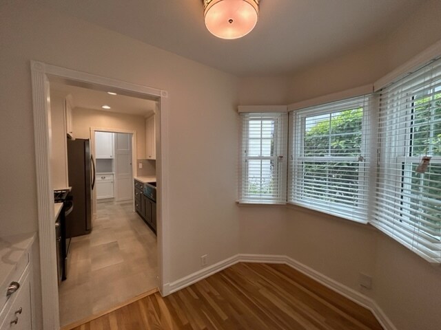 Building Photo - 9750 Newman St