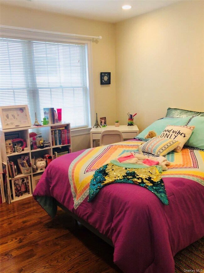 Building Photo - 40 Ellsworth Ave