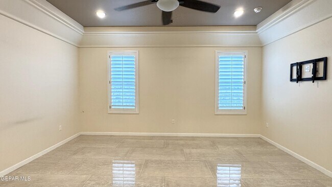 Building Photo - 12408 Fresh Water Dr