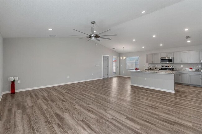 Building Photo - 378 Pentas Ln