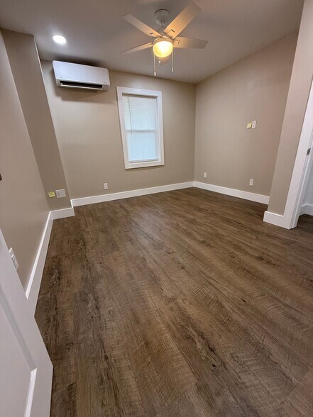 Building Photo - 39 N Penrose St