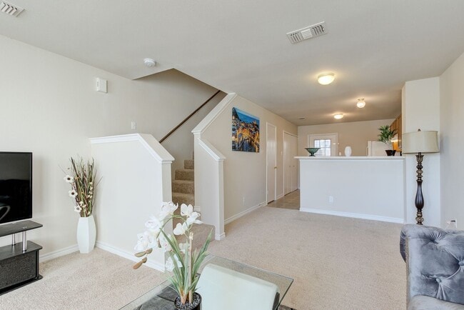 Building Photo - Two Bedroom, Two Bathroom Townhome near La...