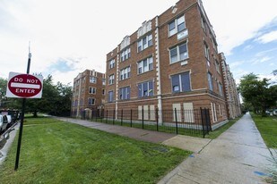Building Photo - 3600 W Franklin Blvd