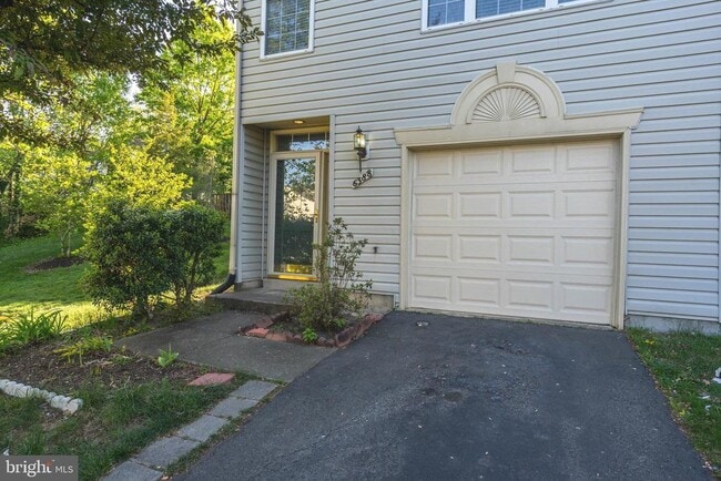 Building Photo - 6388 James Harris Way