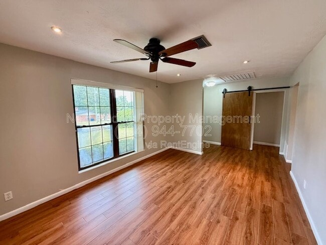 Building Photo - 4023 Grissom Dr