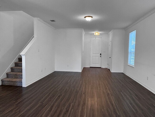 Building Photo - Comfy Converse Home—Stylish Upgrades, Great Layout