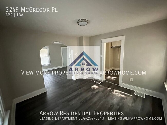 Building Photo - 2249 Mcgregor Pl