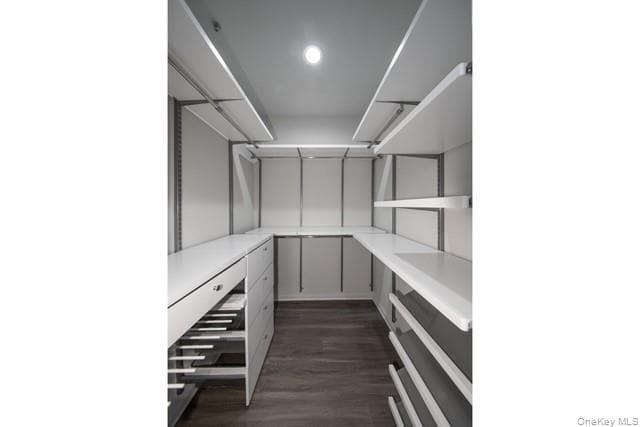 Building Photo - 718 Charles Pond Dr