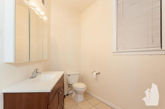 Building Photo - 1 bedroom in Chicago IL 60614